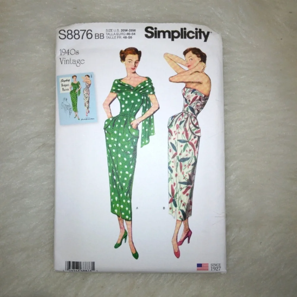 SIMPLICITY S8876. Sz 20W-28W Vintage 1940s style strapless dress w/ light boning
